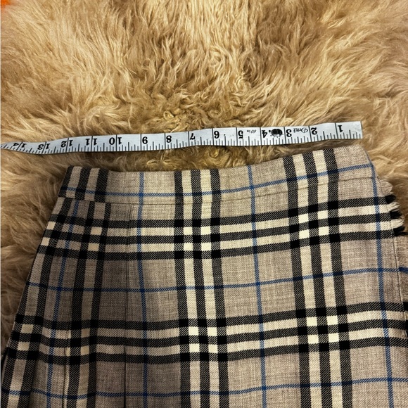 Burberry Checkered A-Line Skirt - Black, Gray, and Blue - Picture 4 of 8